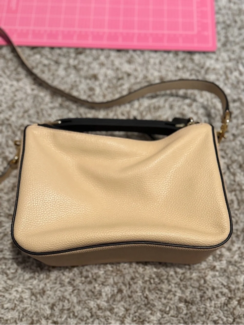 Marc Jacobs the soft box bag 23